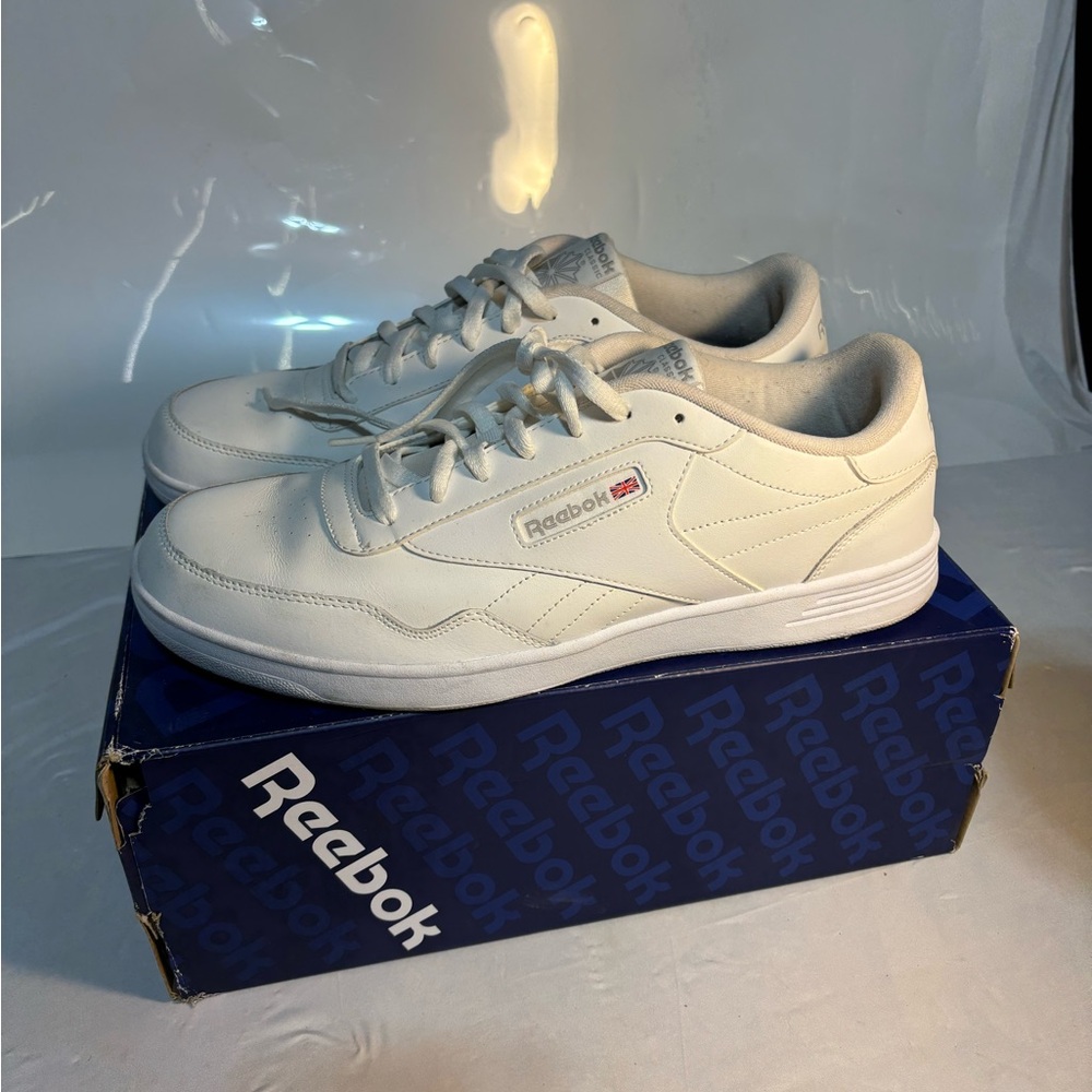 Reebok Club extra wide Sneakers